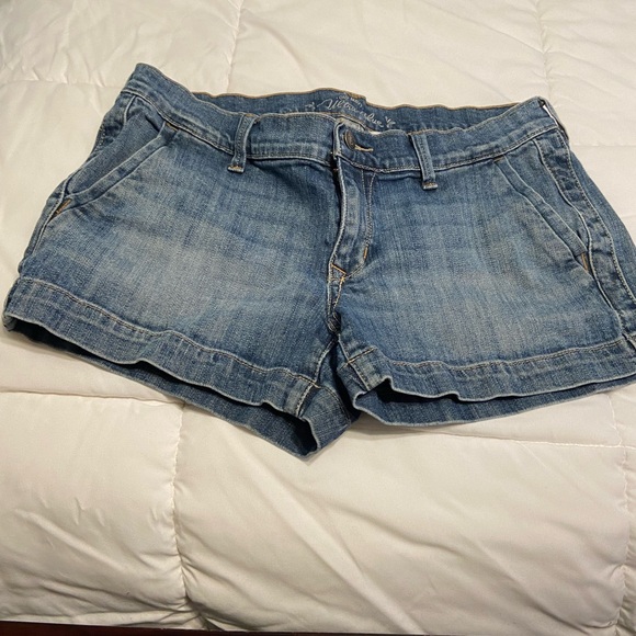 Old Navy Pants - Old Navy denim shorts